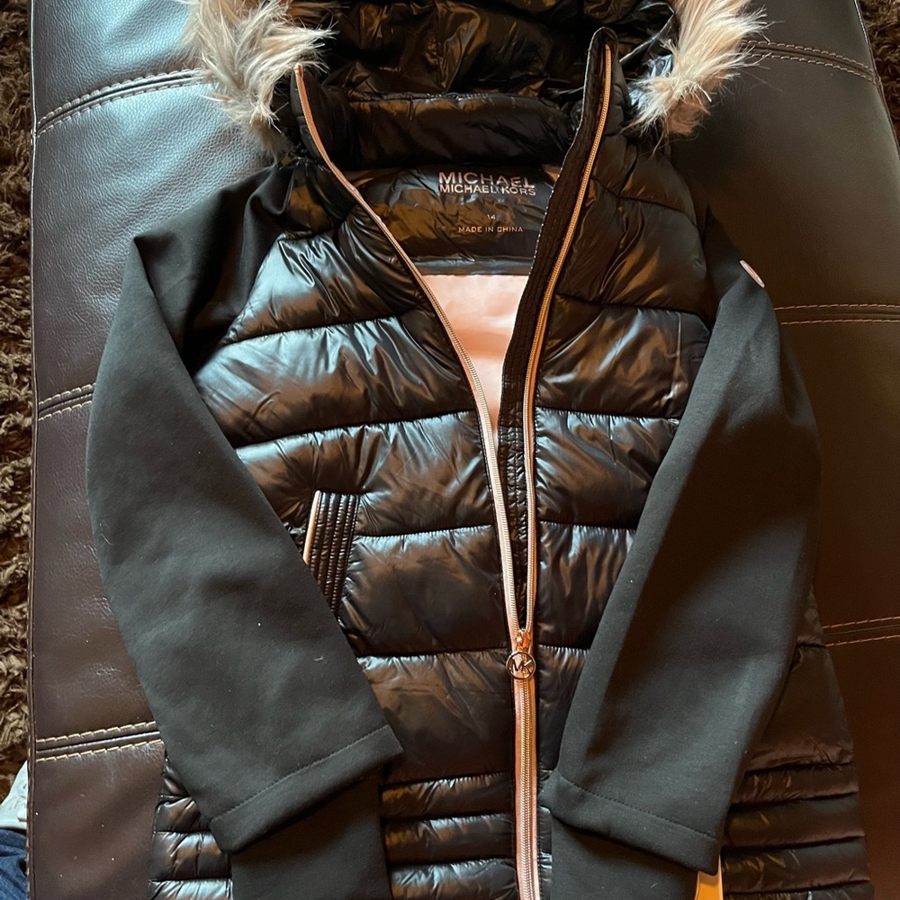 Michael Kors BG 14 puffer jacket